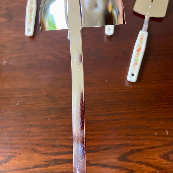 Vintage made in Japan melamine kitchen utensils - Picture 5 of 14